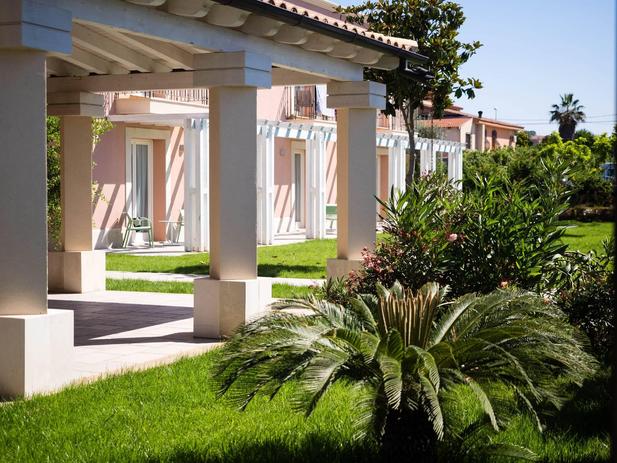 Hotel Danieli بوزالو المظهر الخارجي الصورة