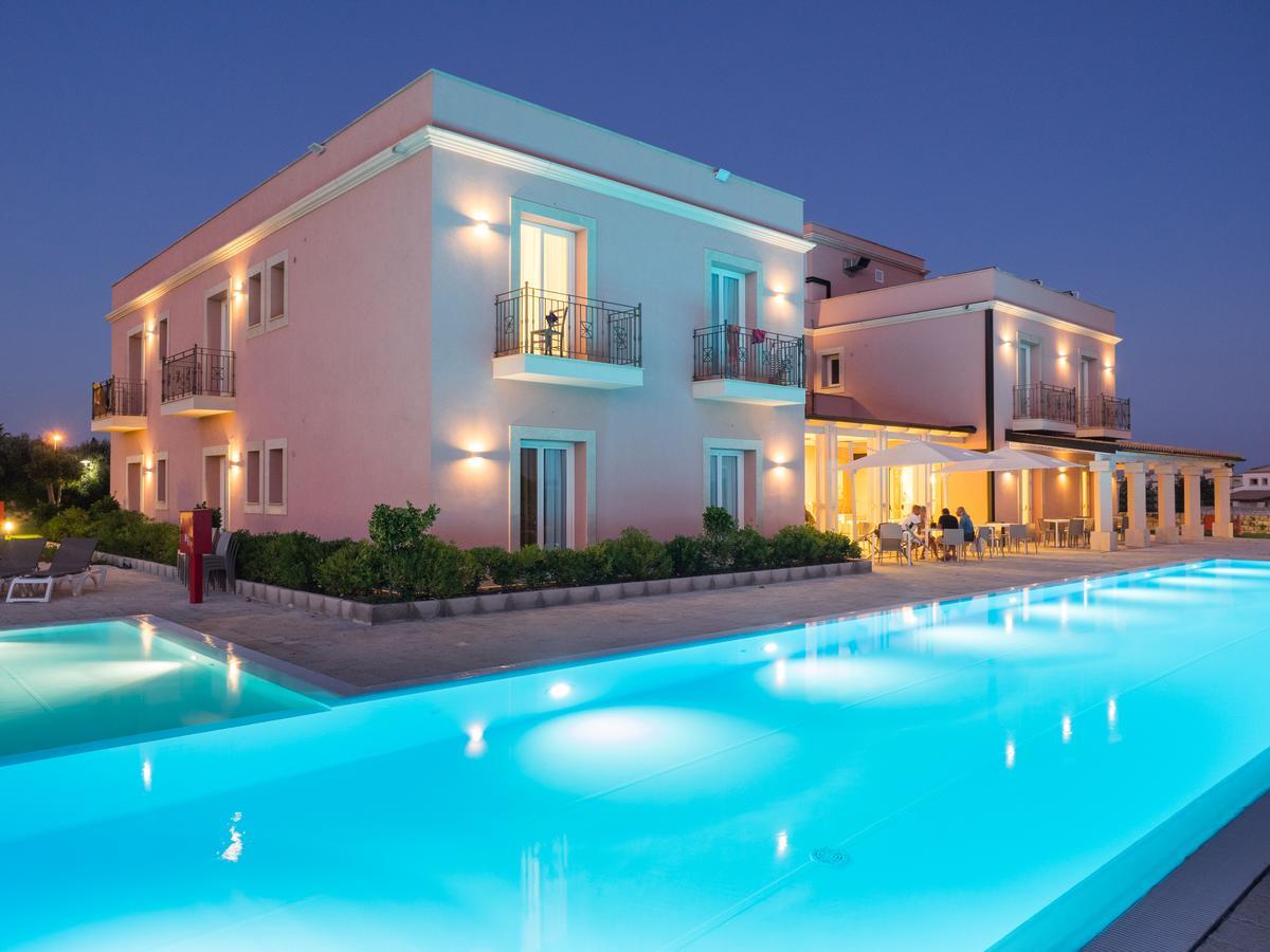 Hotel Danieli بوزالو المظهر الخارجي الصورة