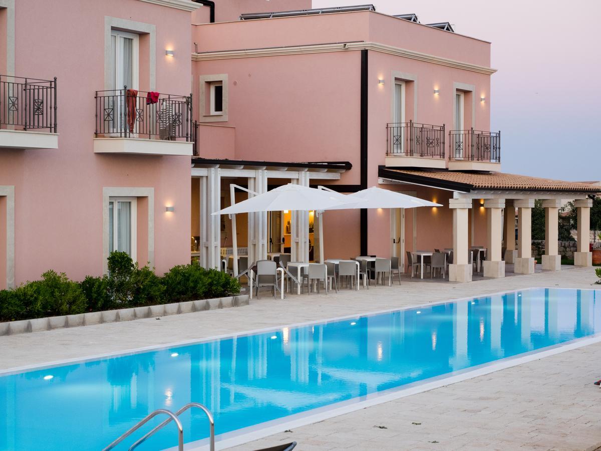 Hotel Danieli بوزالو المظهر الخارجي الصورة